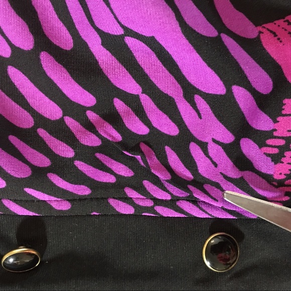 Bob Mackie Wearable Art Long Sleeve Long Cardigan Style Top With Pockets - Picture 10 of 12